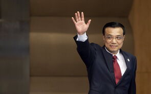 China fixa meta de crescimento económico acima dos 6% e quer autonomia tecnológica