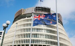Nova Zelândia regista primeiro caso de covid em mais de dois meses
