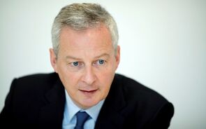 França avança 345 mil milhões para combater covid-19 e admite nacionalizações