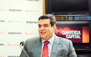 Ex-secretários de Estado ficam termo de identidade e residência