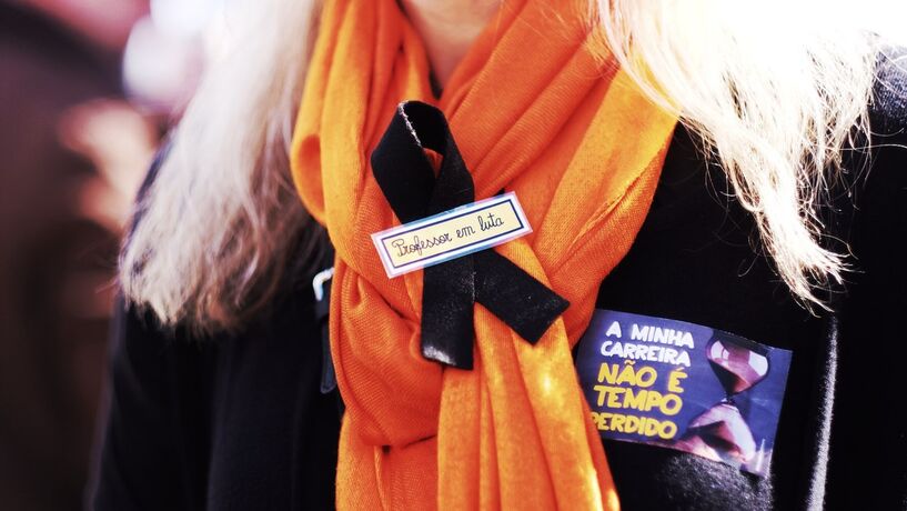 BE e PCP pedem apreciação parlamentar do decreto sobre tempo de serviço dos professores