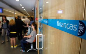 Aumento em 100 euros do valor até ao qual não se paga IRS aprovado por unanimidade