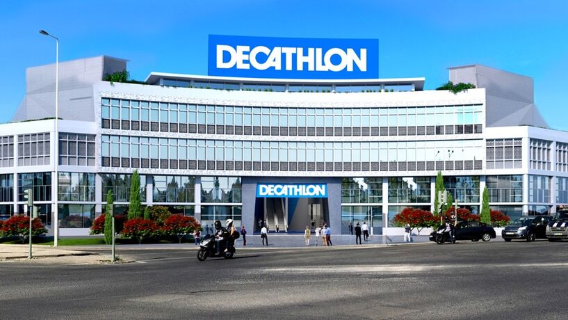 A nova loja da Decathlon está a nascer no edifício das antigas oficinas da "Francisco Batista Russo & Irmão", em Marvila, na zona oriental de Lisboa.