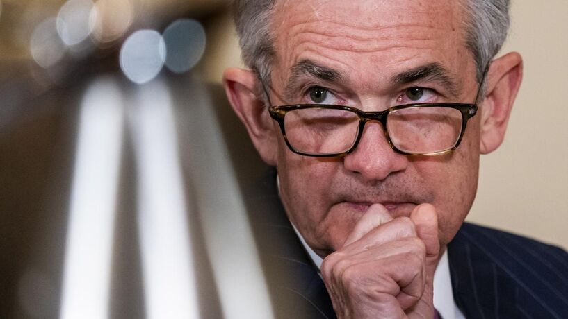 Fed sobe juros e sinaliza mais dois aumentos este ano