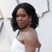 Primeiro Óscar da noite para Regina King como melhor atriz secundária