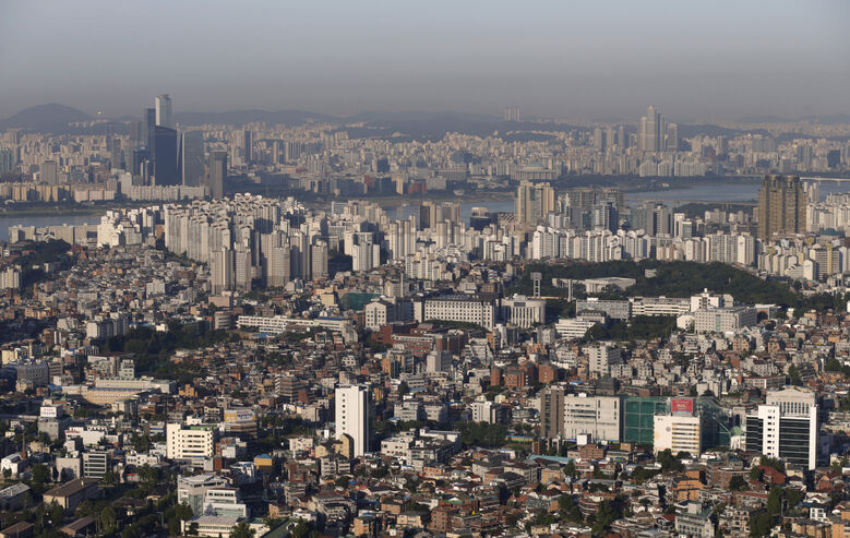 Lee Jae Won Reuters