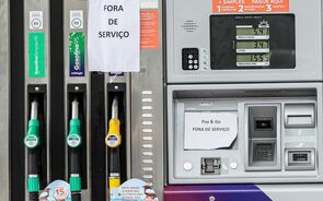 Governo fixa taxa de carbono acima dos 5 cêntimos por litro de combustível em 2021