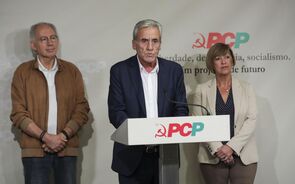 PCP afasta-se de qualquer tipo de acordo com PS