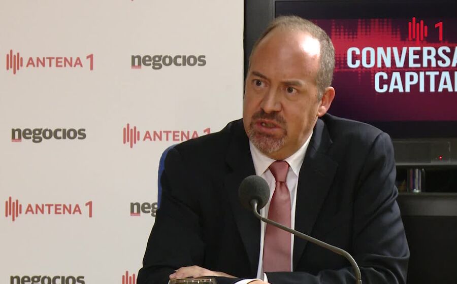 Álvaro Santos Pereira diz que vai ser preciso ter excedentes durante muitos anos