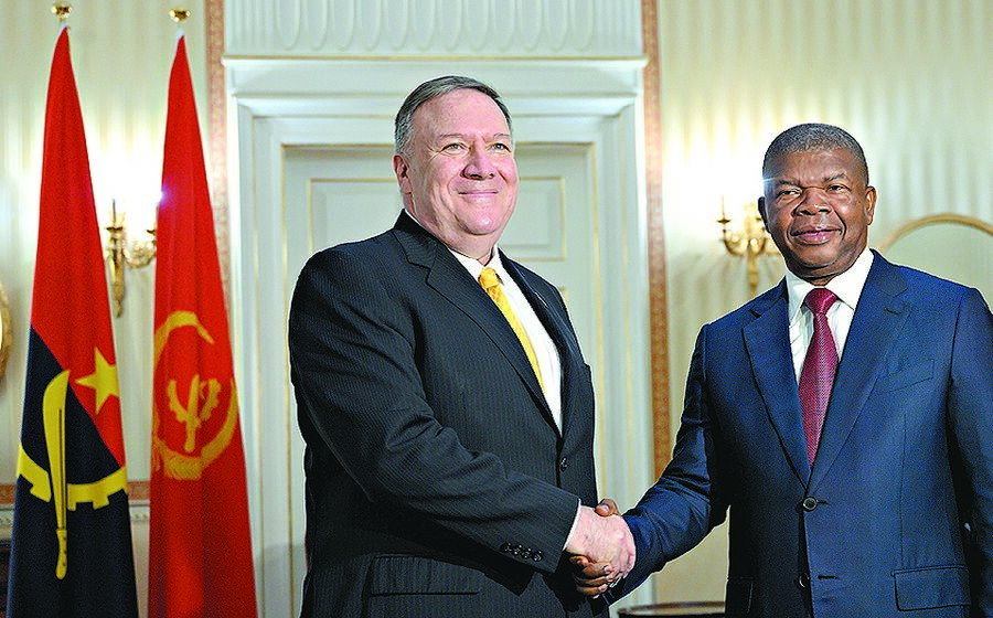 A visita de Mike Pompeo a Angola reforça a estratégia reformista de João Lourenço.