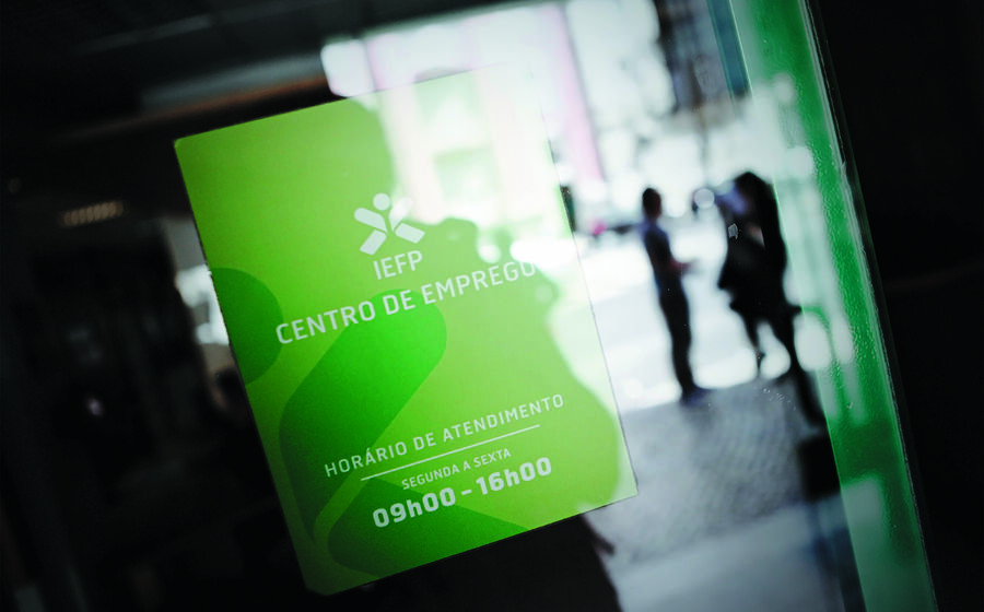 O atendimento presencial fica reservado para casos urgentes.