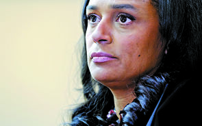 Sócios históricos da PwC ligados a Isabel dos Santos negoceiam saída