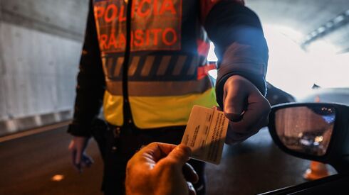 Direito Constitucional: Calamidade abaixo da emergência, mas ainda com restrições