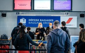 Espanha aplica multa até 6.000 euros a viajantes que cheguem sem teste negativo