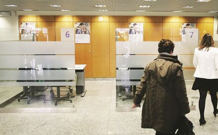 BCE estuda limitar dividendos a 20% dos lucros quando levantar a suspensão