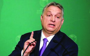 Polónia e Hungria contestam na justiça mecanismo que condiciona fundos europeus