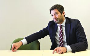 Entrar num governo do PSD?  Só com “entendimento escrito”