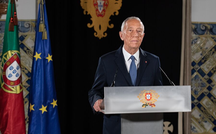 Marcelo Rebelo de Sousa prefere que o confinamento se mantenha até à Páscoa, incluindo escolas.