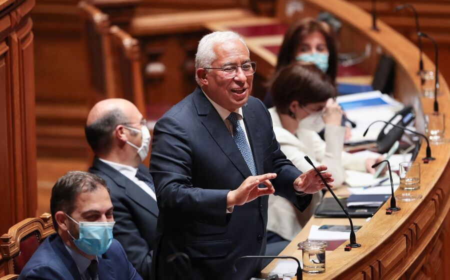 Depois de ser pressionado pelo PSD e pelo Bloco, António Costa disse que ficaria “perplexo” se a Autoridade Tributária não estivesse a investigar a venda das barragens da EDP.