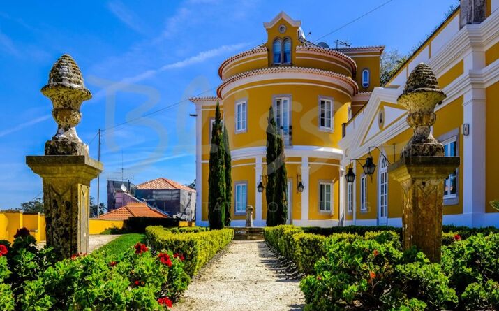 1. Palacete de luxo em Sintra