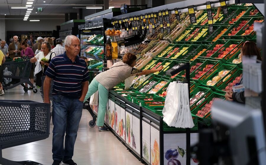 Alimentos têm dado o maior contributo para a subida da inflação desde o início da guerra na Ucrânia.