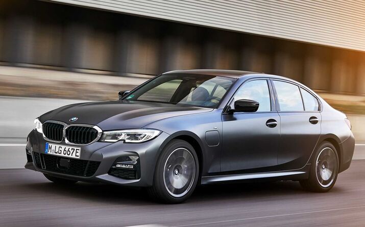 32.º BMW Serie 3