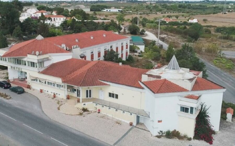 Em sede de insolvência da Oliveira e Baião, o direito de superfície do Hotel da Quinta das Pratas está à venda online por 1,8 milhões de euros.